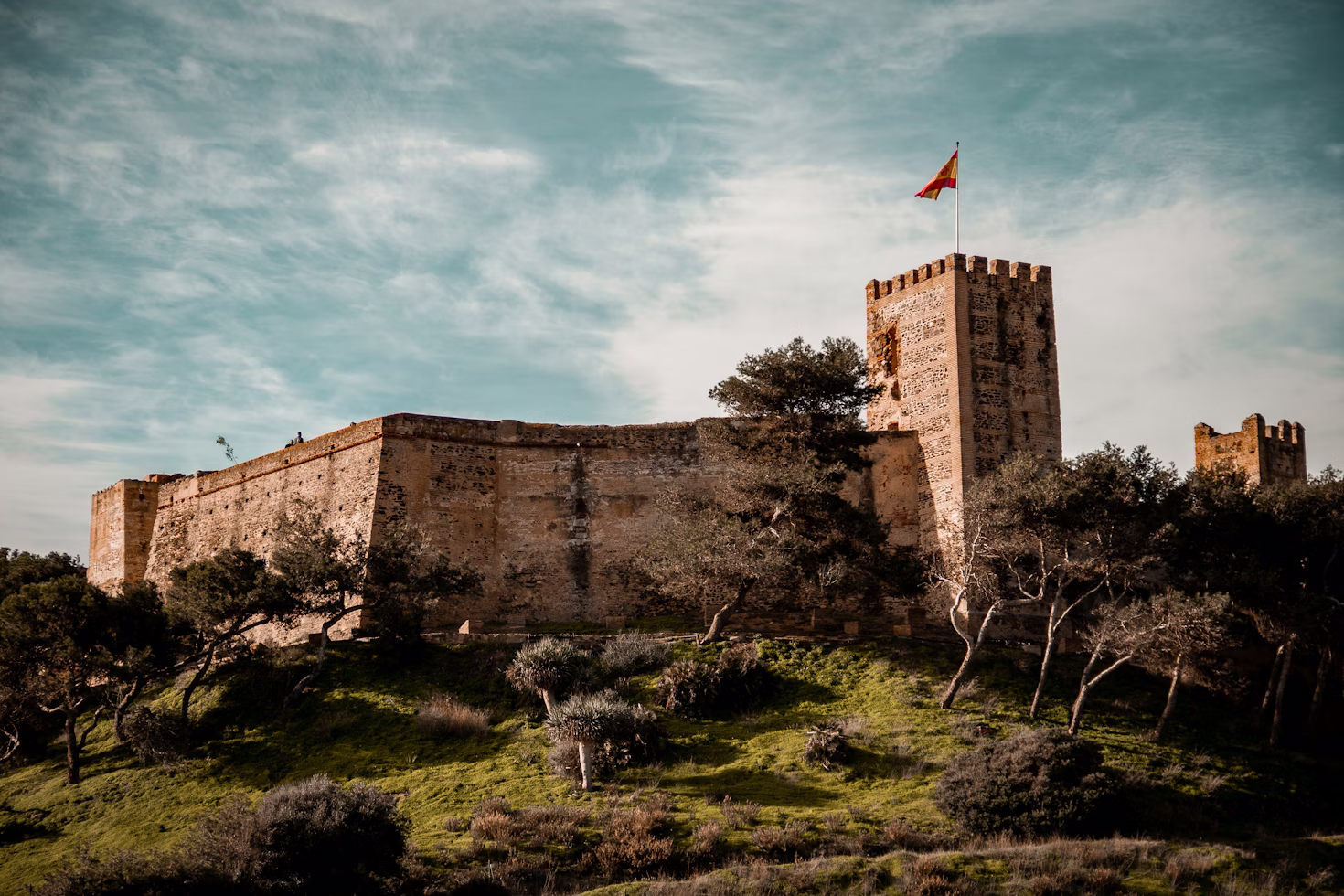 Sohail Castle in Fuengirola with the Mediterranean Sea in the background
