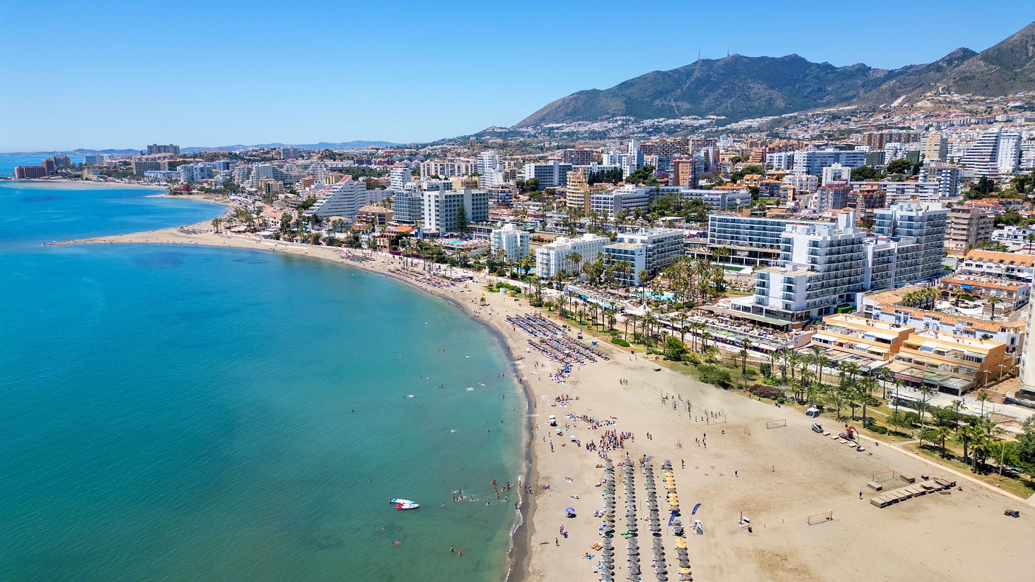 Playa de La Cala de Mijas vista desde arriba, Costa del Sol